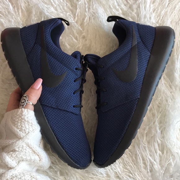 NWT Custom Nike ID Roshe One USA - Picture 4 of 7